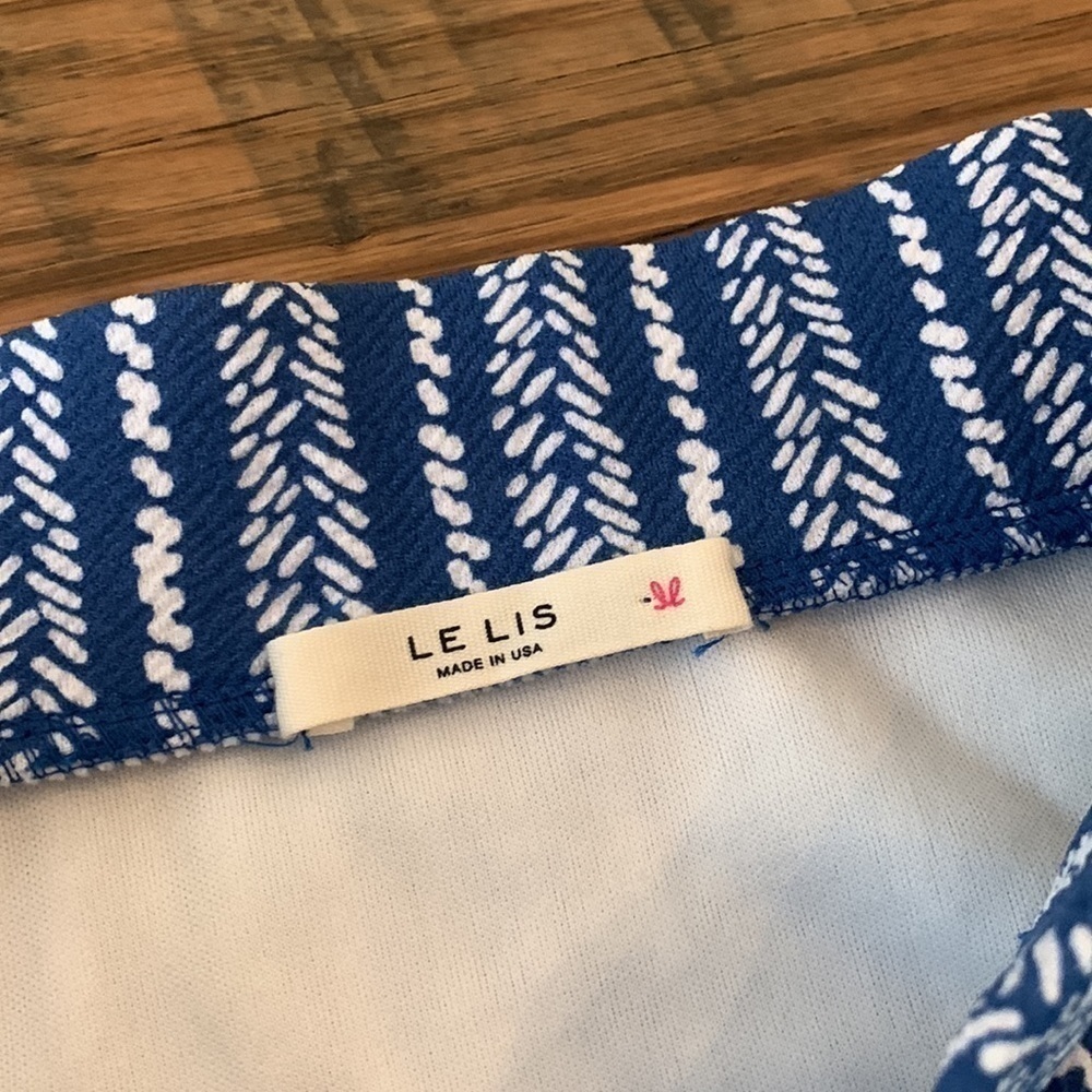 Le Lis Stretch skirt ✨ - Picture 4 of 9